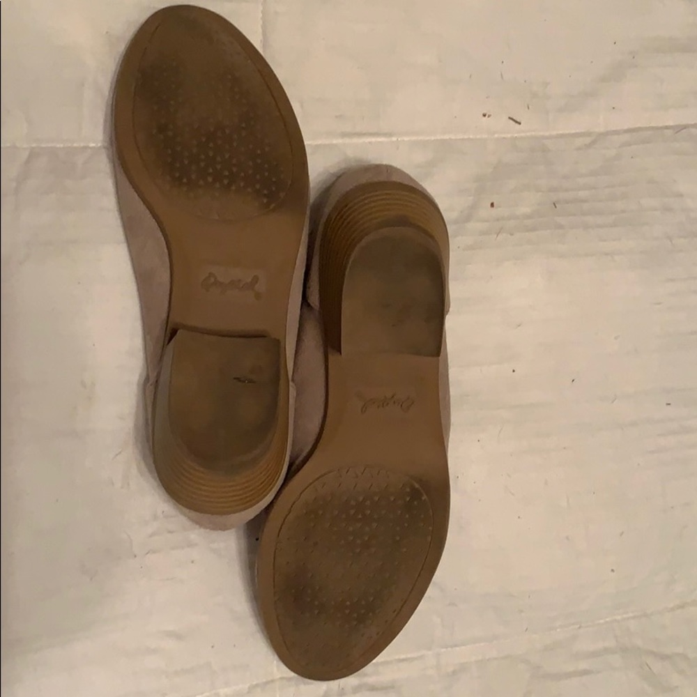Booties - Picture 4 of 4